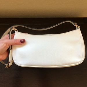 Vintage Gucci White Leather Clutch
